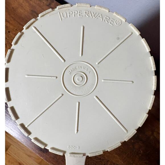 VTG MCM Tupperware 2 Qt Pitcher 800-8 Almond & Harvest Gold Push Button Lid  B13 - Picture 11 of 11